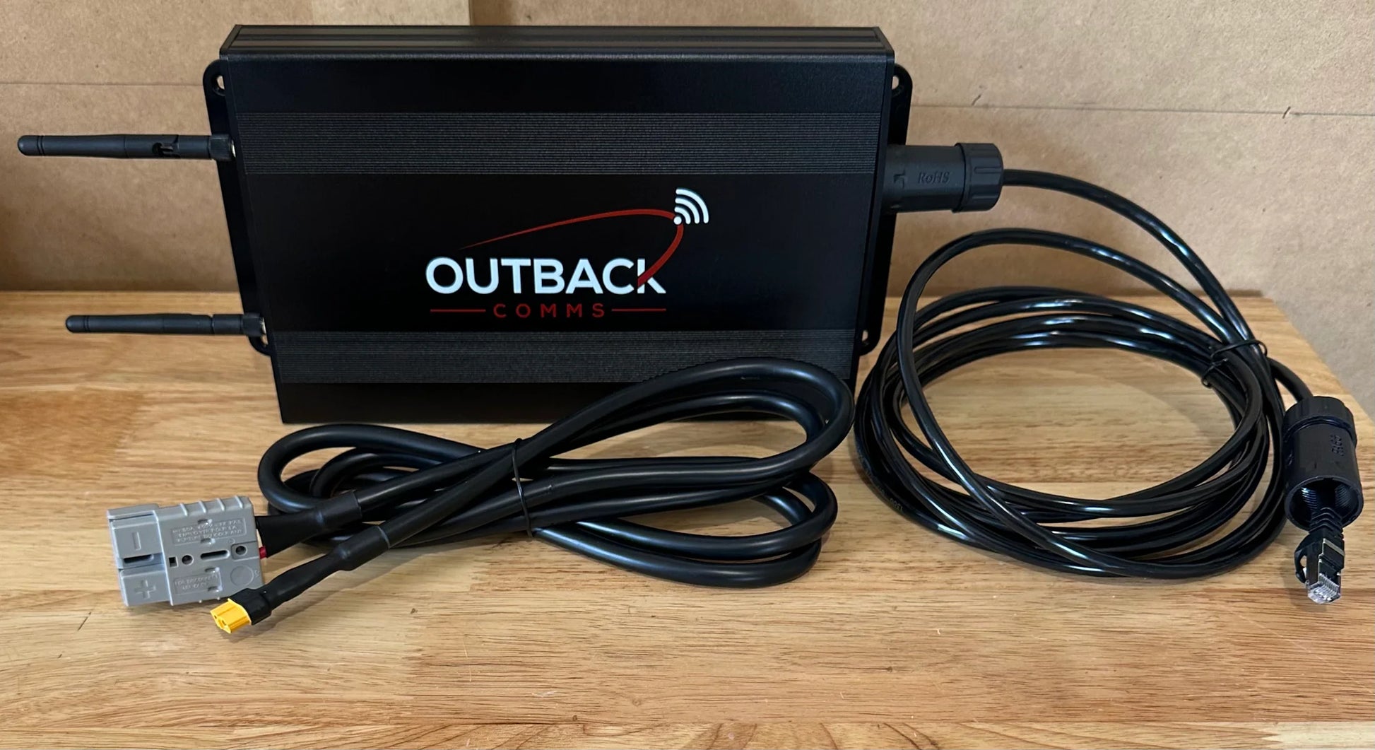 12/24v Plug and Play System - Outback Comms