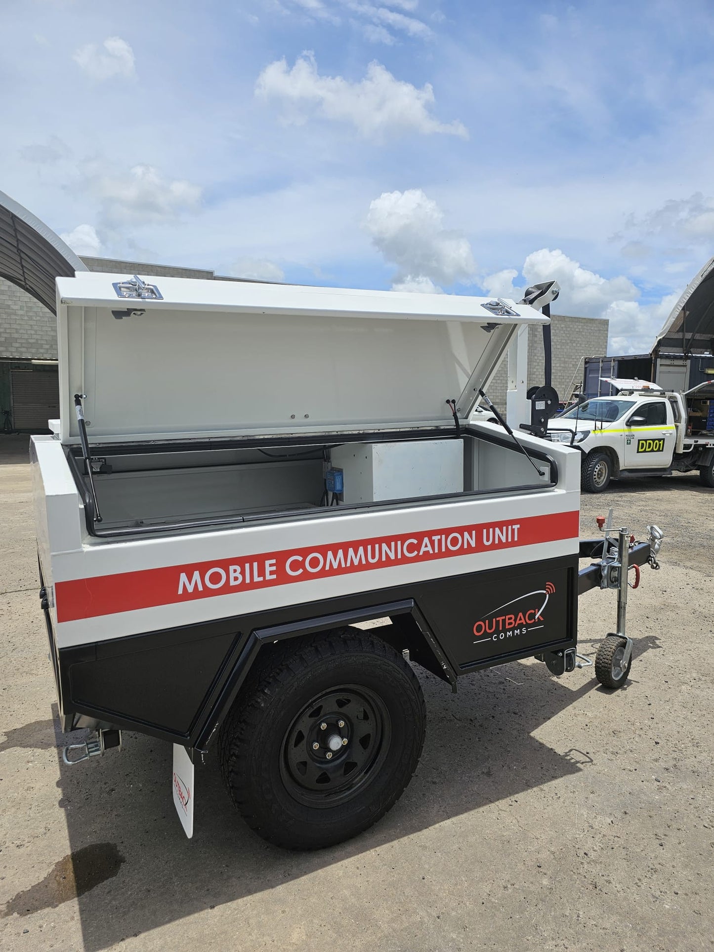 High Speed Internet Trailer - Outback Comms